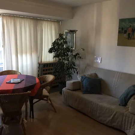 Studio Budget Apartment