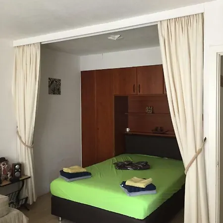 Apartment Studio Budget *
